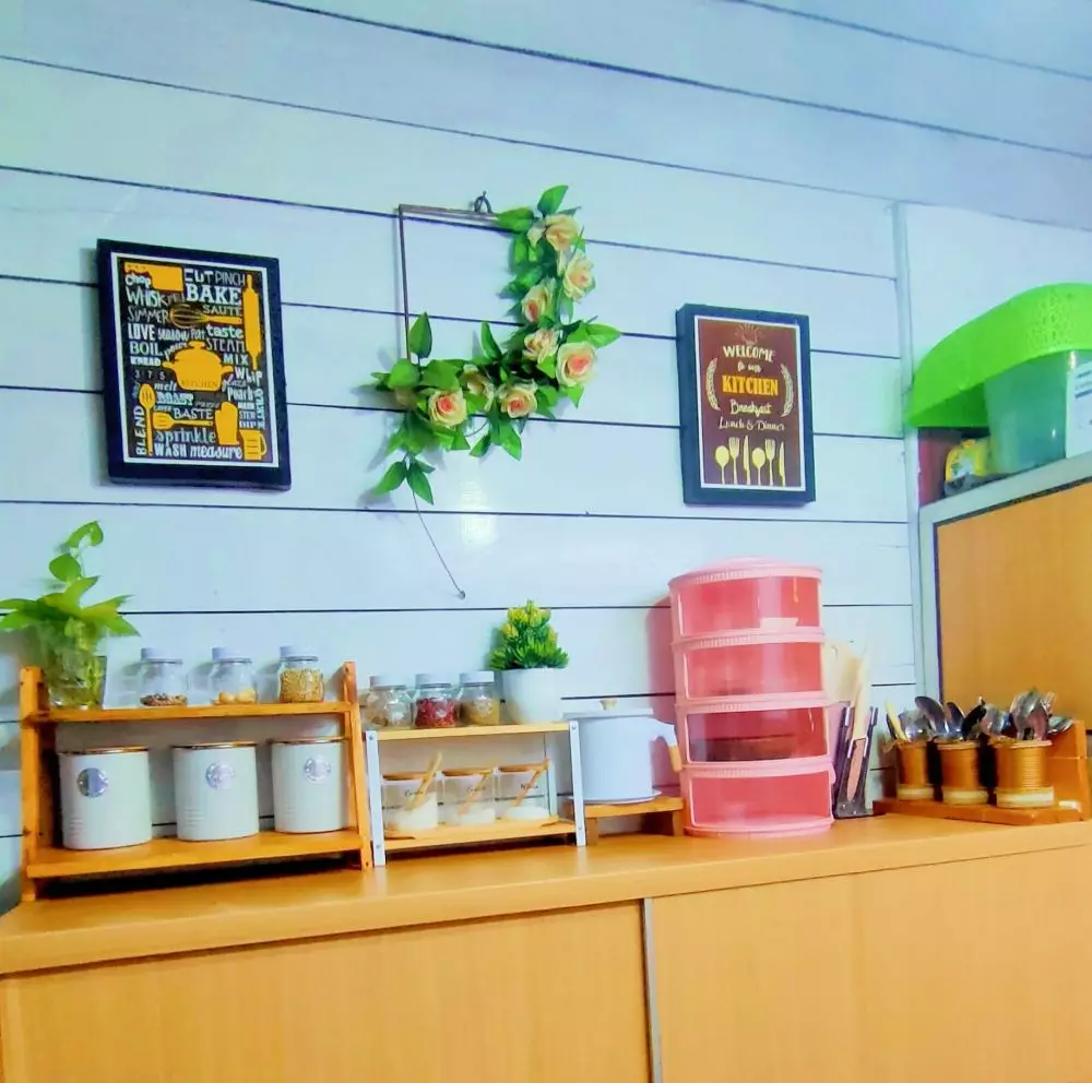 dapur dinding kayu dan seng mewah © 2023 brilio.net dapur dinding kayu dan seng mewah © 2023 brilio.net