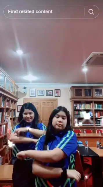Annisa Pohan kompak TikTokan bareng Almira © TikTok Annisa Pohan kompak TikTokan bareng Almira © TikTok