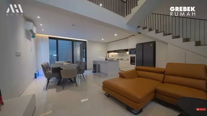 dapur Juan Eve kabinetnya kamuflase © YouTube dapur Juan Eve kabinetnya kamuflase © YouTube
