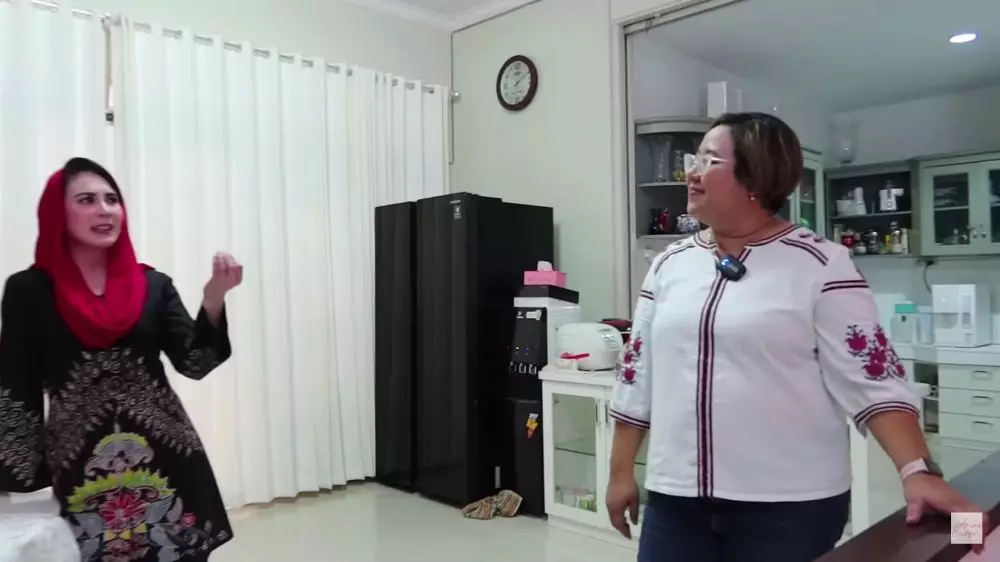 dapur rumah baru Arumi Bachsin © 2024 brilio.net