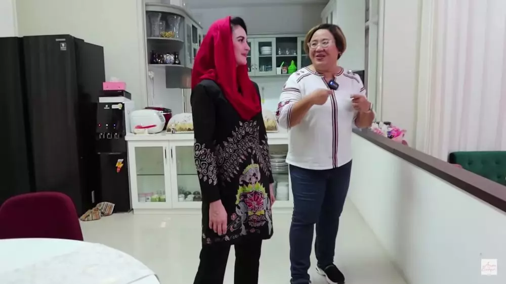 dapur rumah baru Arumi Bachsin © 2024 brilio.net