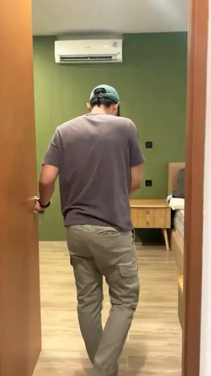 kamar Arya Saloka serasa di vila © Instagram kamar Arya Saloka serasa di vila © Instagram