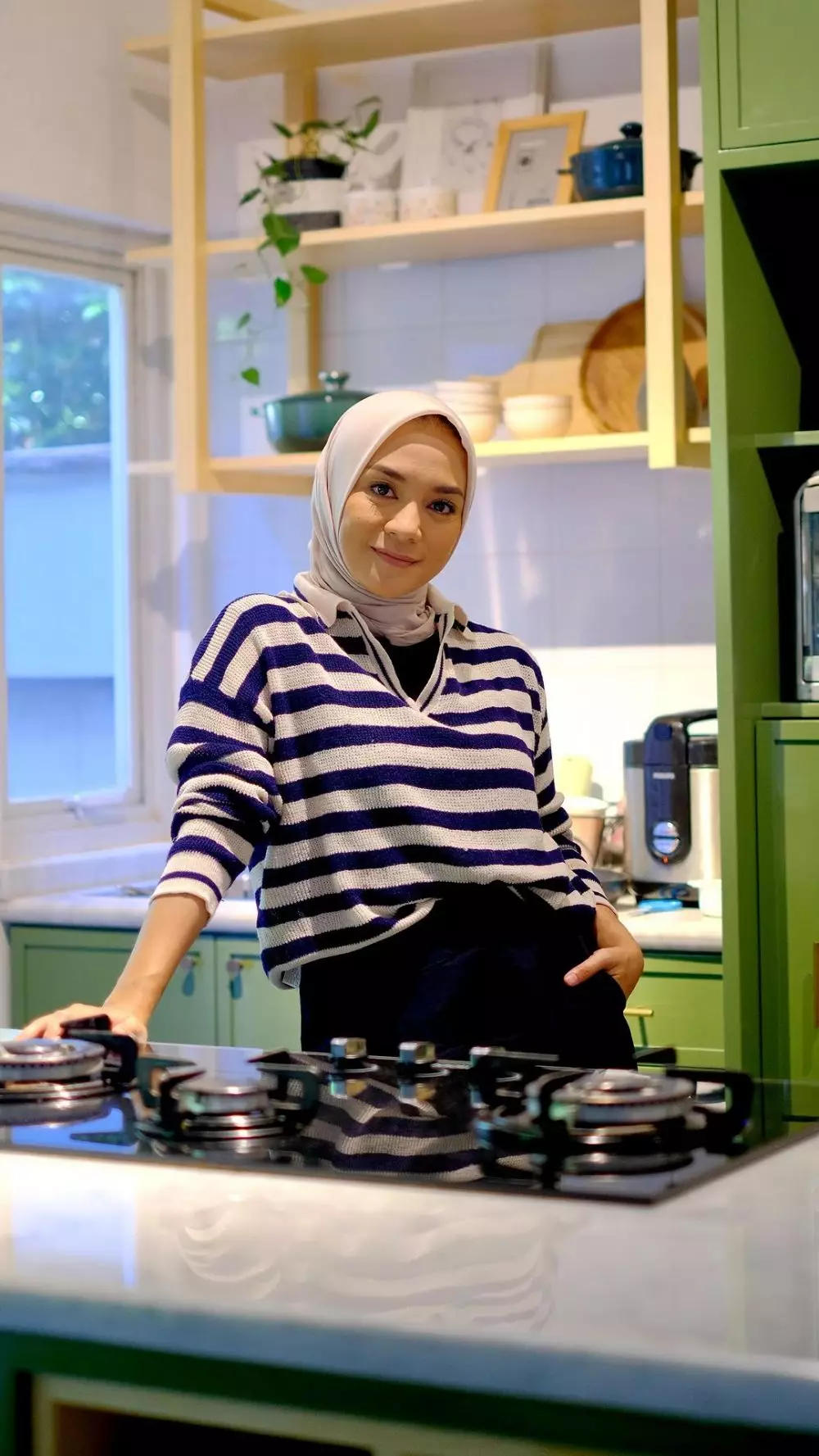 dapur rumah enno lerian © 2024 brilio.net