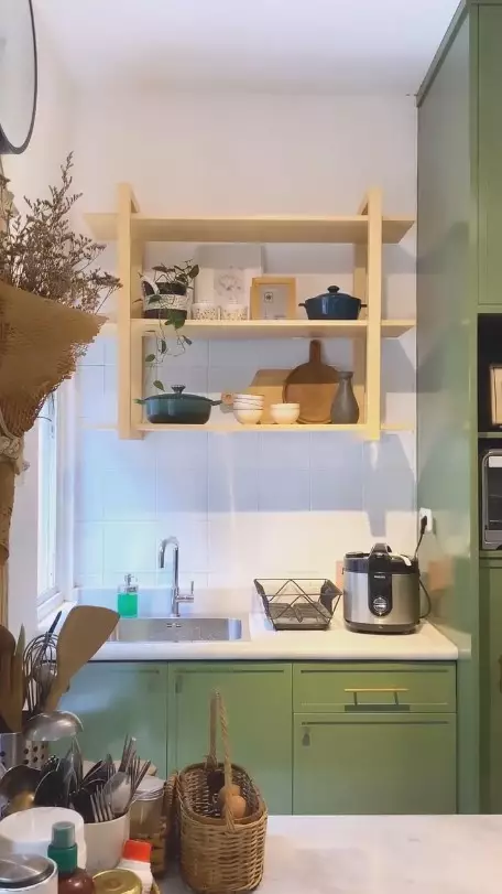 dapur rumah enno lerian © 2024 brilio.net