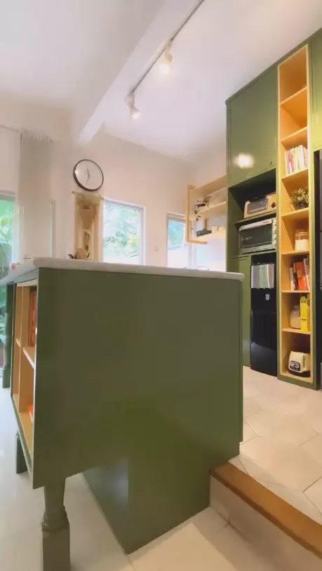 dapur rumah enno lerian © 2024 brilio.net