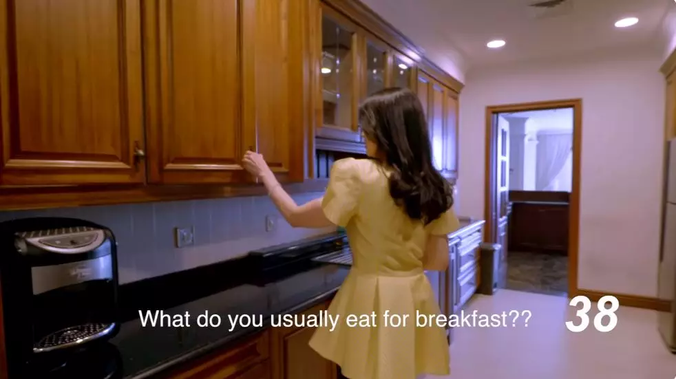 dapur liliana klasik nuansa kayu © YouTube dapur liliana klasik nuansa kayu © YouTube