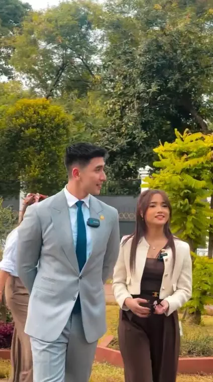 Fuji temani Verrel Bramasta ngantor © Instagram