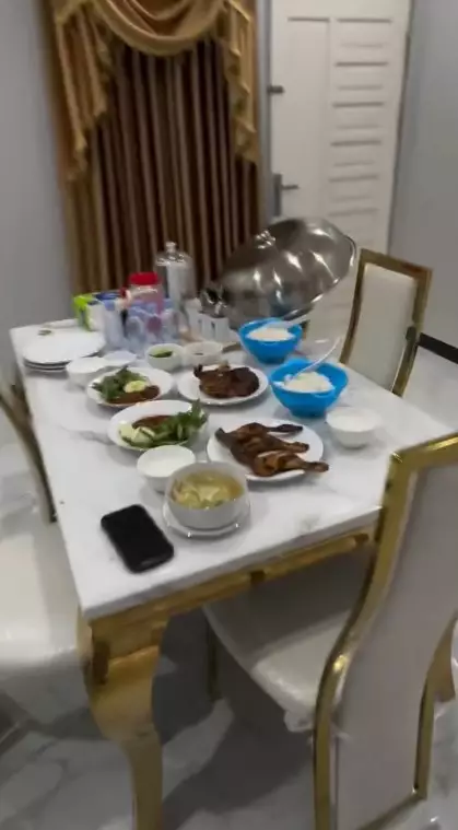 rumah Putri Isnari dipersunting anak bos tambang © Instagram