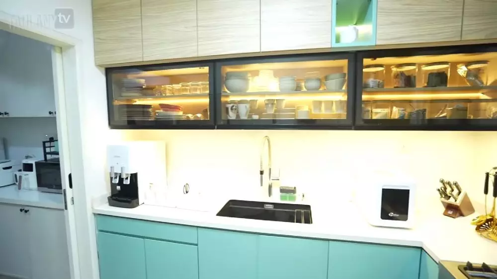 dapur rumah sharena dan ryan delon © 2024 brilio.net dapur rumah sharena dan ryan delon © 2024 brilio.net