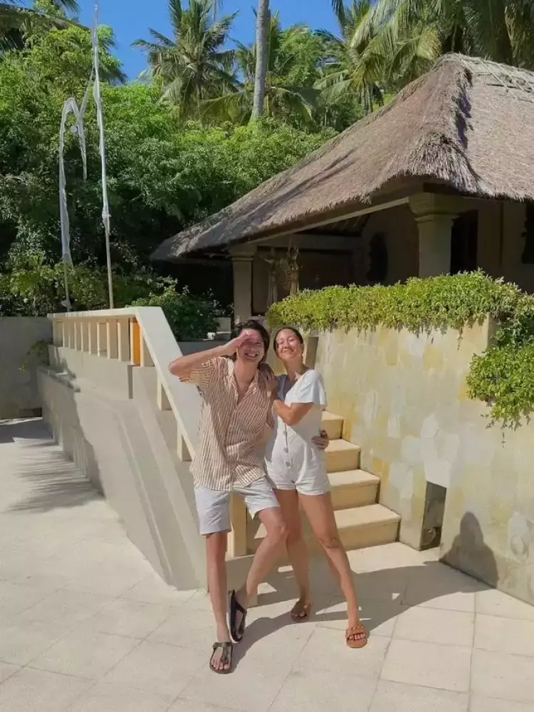 potret kenangan sherina munaf dan baskara mahendra © 2025 Instagram potret kenangan sherina munaf dan baskara mahendra © 2025 Instagram