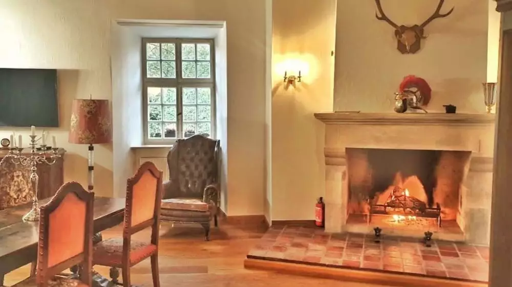 dapur kastil orang tua vidi aldiano  © 2025 brilio.net