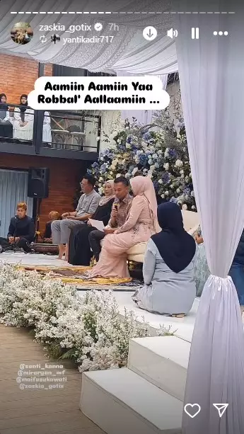 Zaskia Gotik 7 bulanan hamil anak ketiga © Instagram