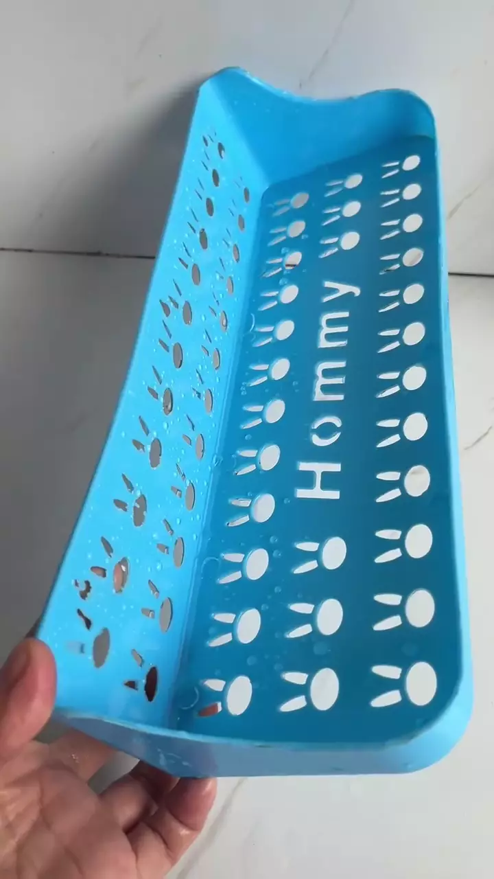 Cara efektif bersihkan rak bumbu dapur © Instagram