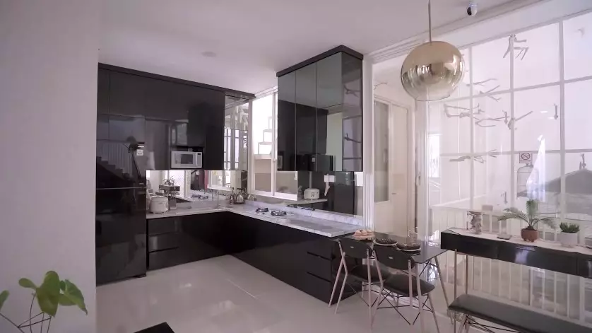 dapur Dodit Mulyanto ini mungil © YouTube