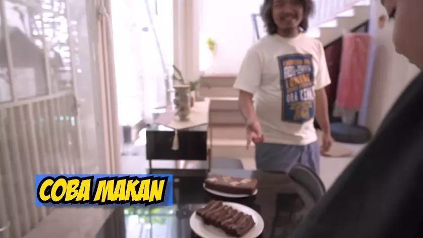 dapur Dodit Mulyanto ini mungil © YouTube