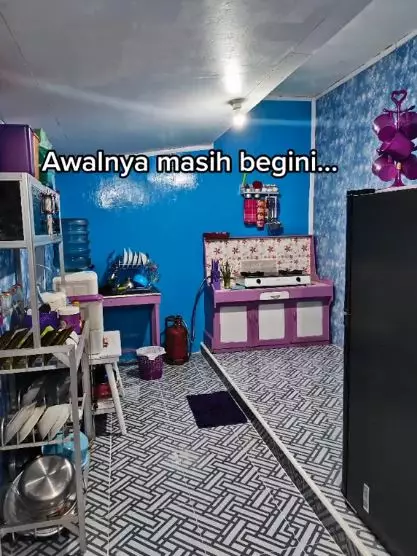 renovasi dapur dinding papan kumuh jadi apik © 2023 brilio.net renovasi dapur dinding papan kumuh jadi apik © 2023 brilio.net