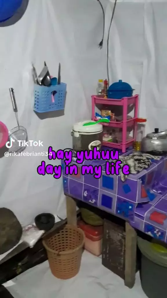 makeover dapur kayu sederhana © TikTok