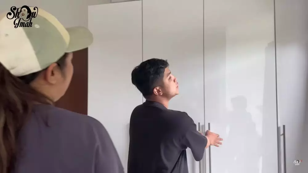 kamar rumah jirayut di indonesia © 2025 YouTube