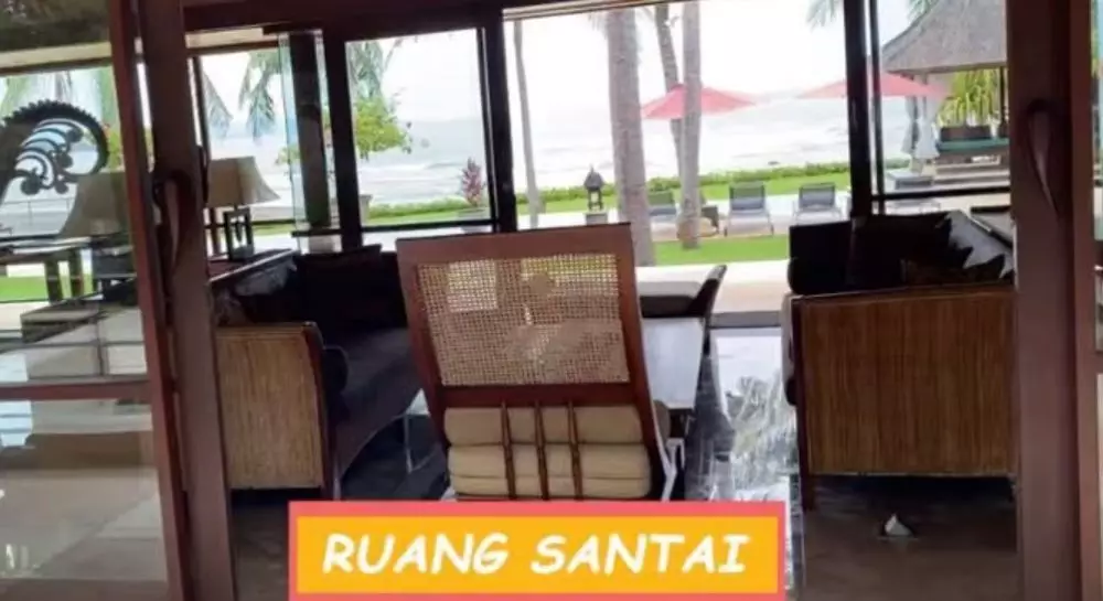 potret interior rumah Ratna Galih di Bali © YouTube