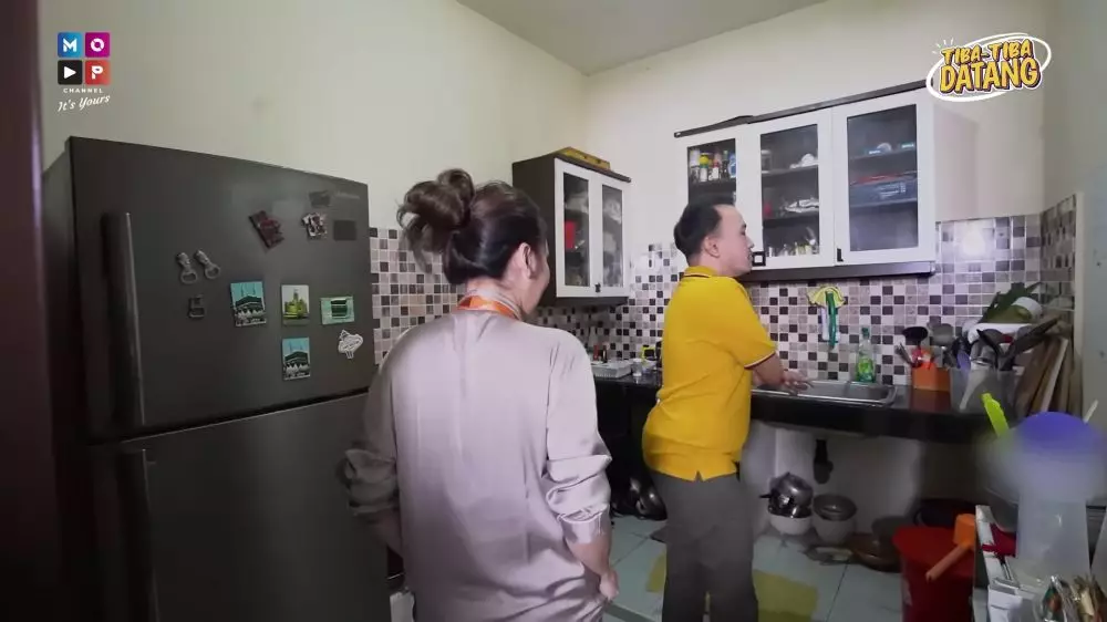 rumah ayu ting ting wc dan dapunya nyeleneh © 2024 brilio.net rumah ayu ting ting wc dan dapunya nyeleneh © 2024 brilio.net