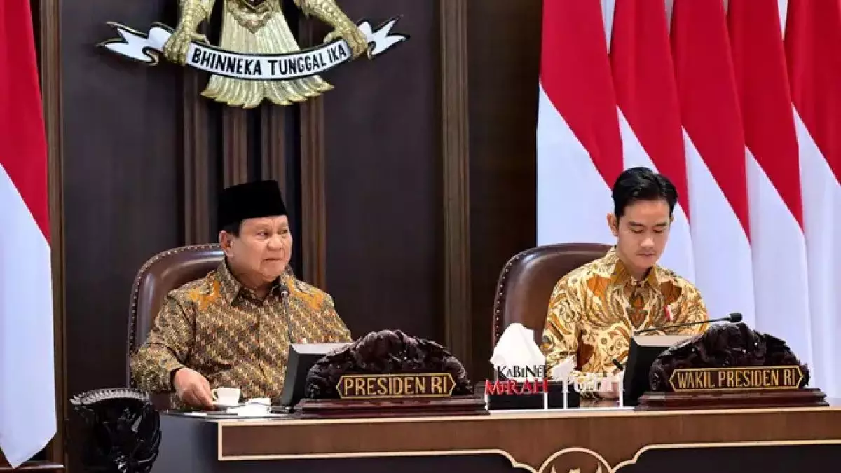 Canda Prabowo minta wartawan tunggu di luar di sidang kabinet: Anak di luar saat orang tua berbicara