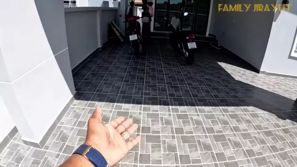 interior rumah baru jirayut © 2025 YouTube