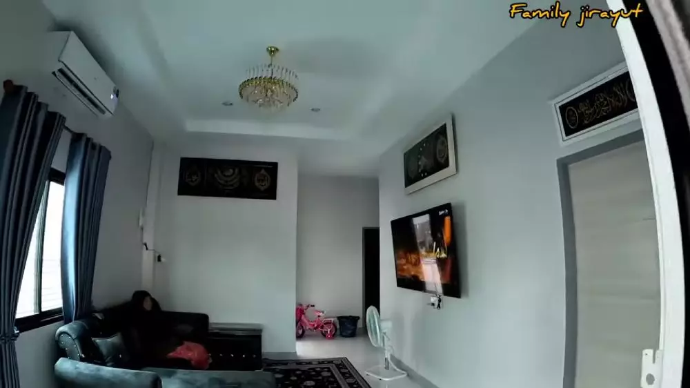 interior rumah baru jirayut © 2025 YouTube