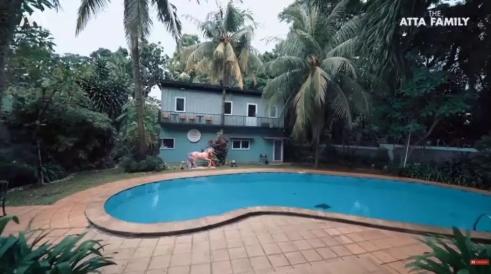 rumah Ruben Onsu ada minimarket pribadi © YouTube rumah Ruben Onsu ada minimarket pribadi © YouTube