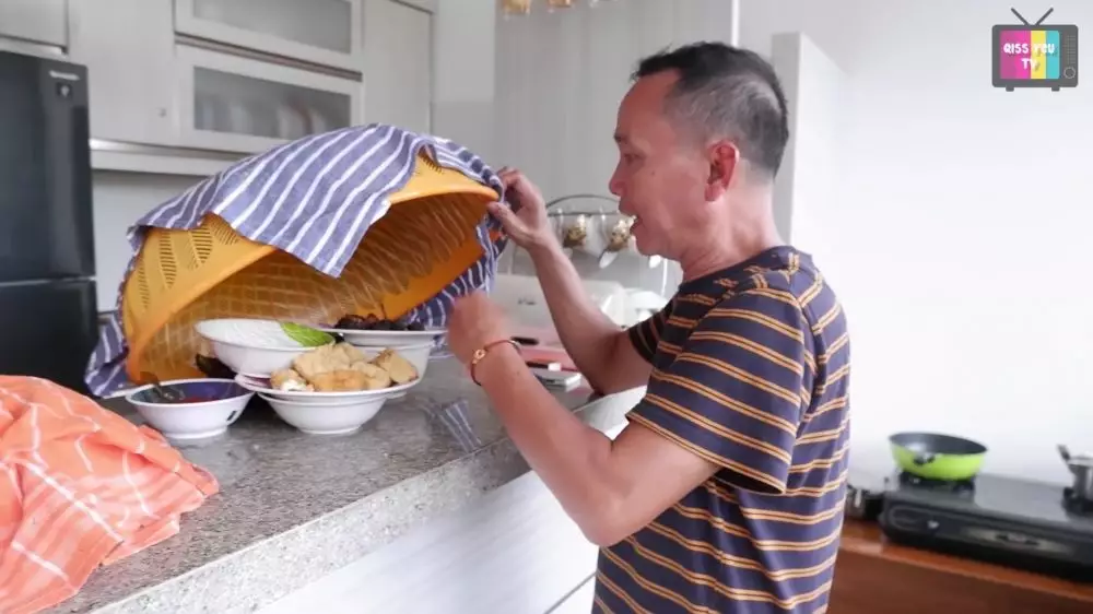 dapur villa ayu ting ting © 2024 brilio.net dapur villa ayu ting ting © 2024 brilio.net