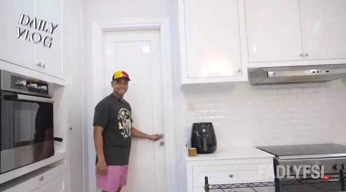 potret dapur rumah fadly faisal © YouTube potret dapur rumah fadly faisal © YouTube
