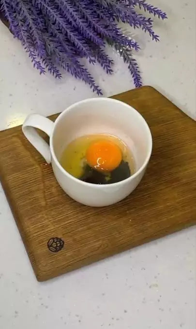 Bikin wajah glowing dan awet muda pakai 2 bahan dapur Berbagai sumber