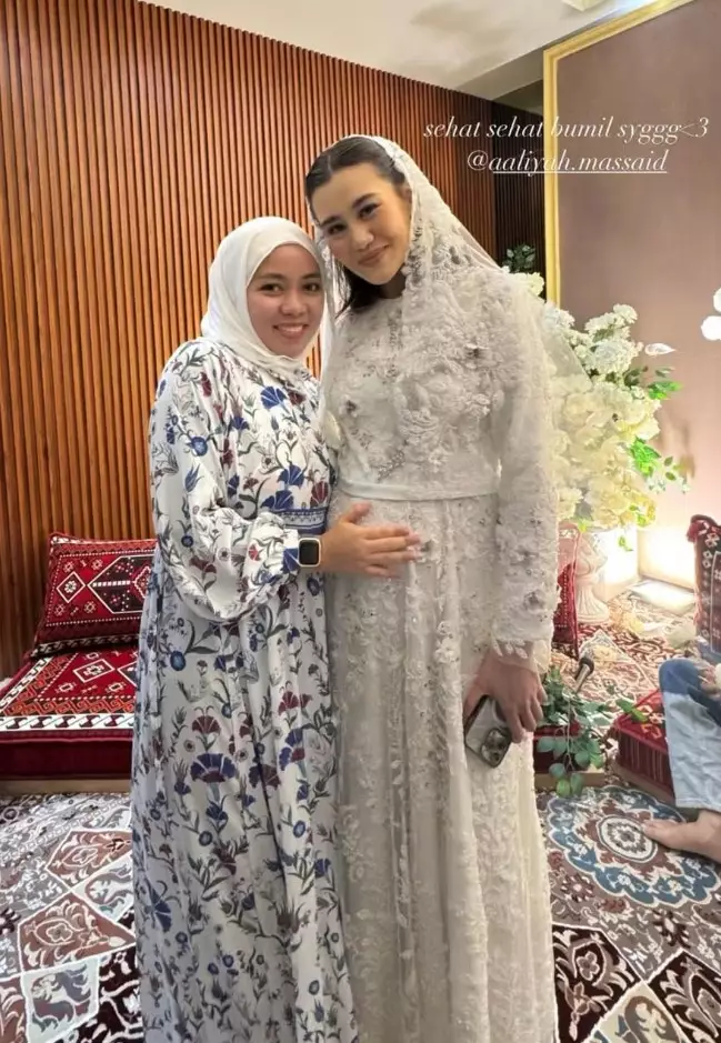 Aaliyah Massaid tasyakuran 4 bulan kehamilan © Instagram