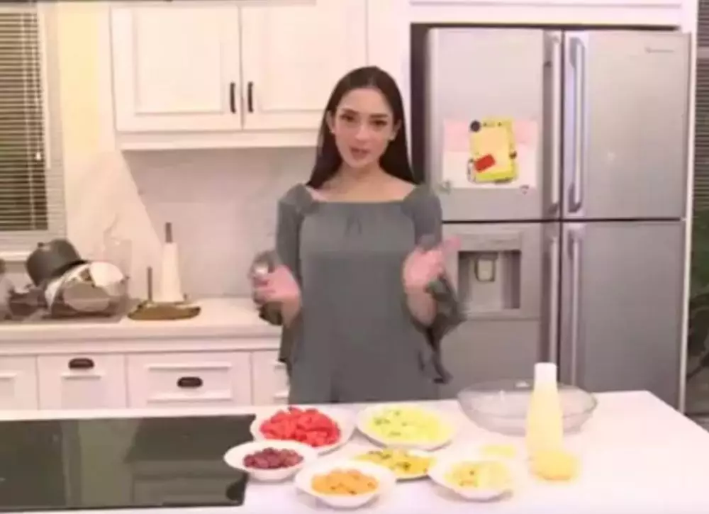 dapurnya Ririn Dwi bikin betah masak © Instagram