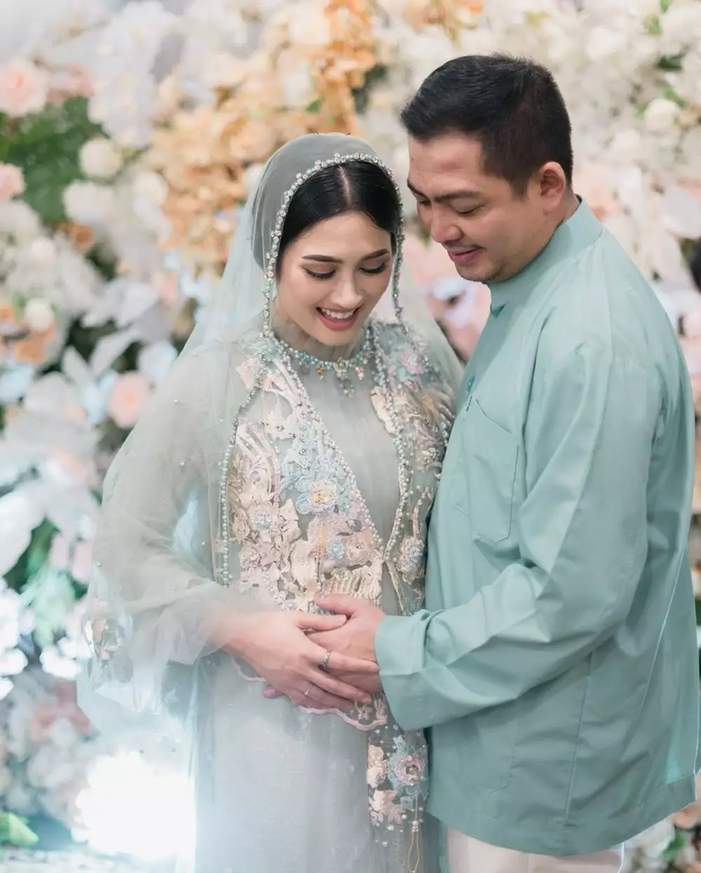 pengajian kehamilan istri ade govinda © 2025 Instagram pengajian kehamilan istri ade govinda © 2025 Instagram