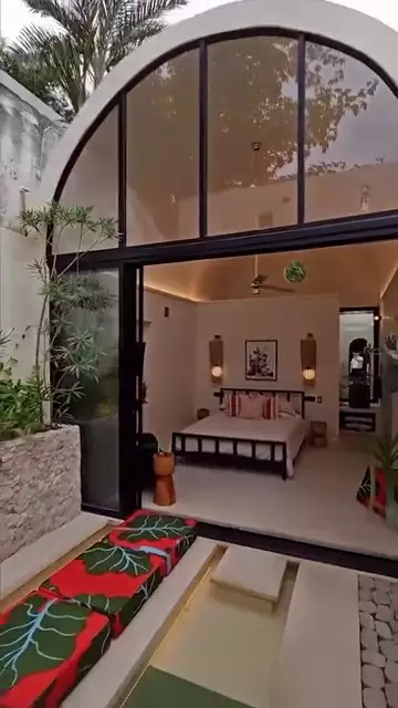 rumah dari luar warung dalamnya vila © 2025 Instagram