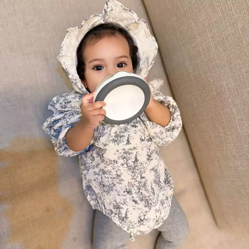 wajah humaira anak adopsi irwansyah dan zaskia sungkar © 2025 Instagram wajah humaira anak adopsi irwansyah dan zaskia sungkar © 2025 Instagram