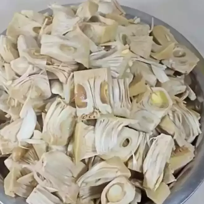 Cara merebus nangka muda agar tetap putih pakai 1 bahan dapur, tak perlu baking soda dan air kelapa