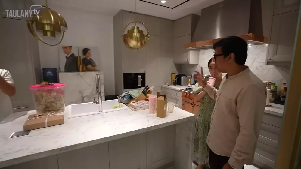 dapur Raffi Ahmad ada kompor miliaran © Berbagai sumber