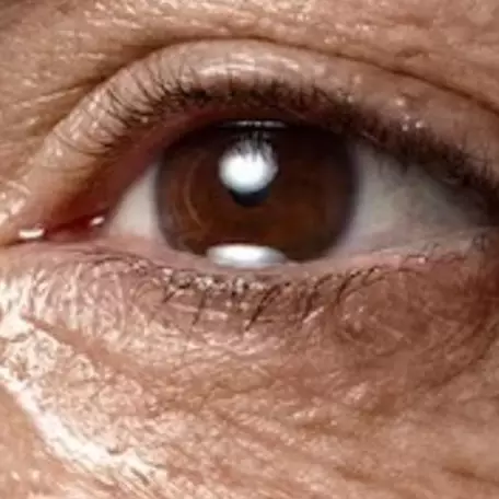 Trik membuat krim antiaging untuk atasi kerutan pakai 1 jenis karbo, umur 60-an tampak awet muda