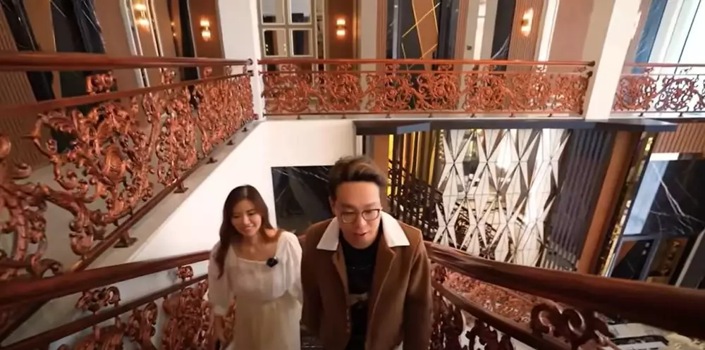 potret kamar tidur dr Richard Lee dilengkapi fasilitas canggih © 2024 brilio.net