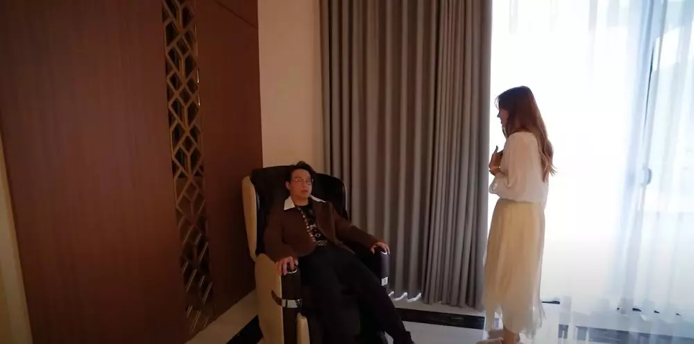 potret kamar tidur dr Richard Lee dilengkapi fasilitas canggih © 2024 brilio.net