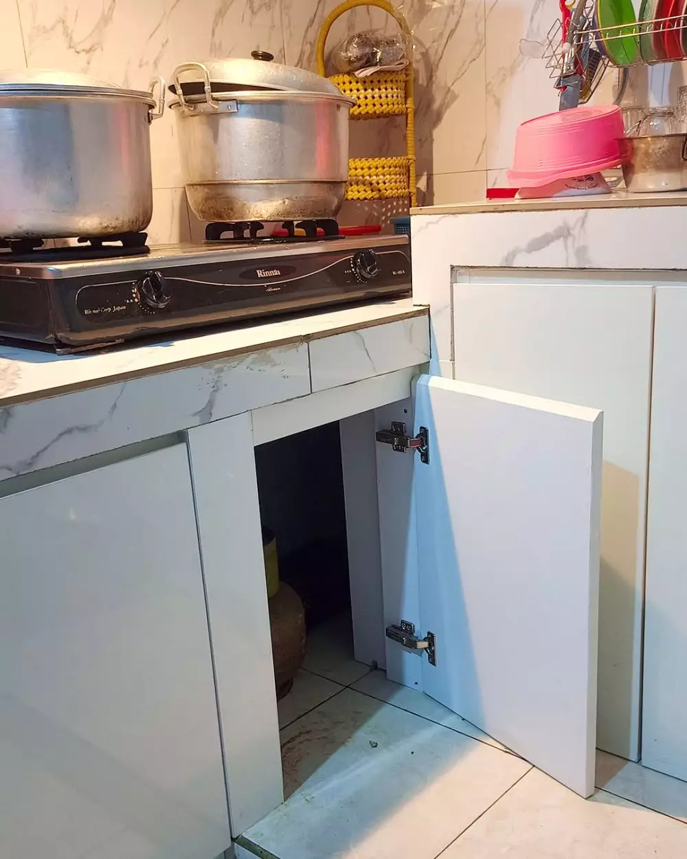 makeover dapur kumuh tanpa kitchen set © 2025 Instagram makeover dapur kumuh tanpa kitchen set © 2025 Instagram