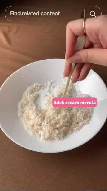 Trik emak-emak usir bau pesing © TikTok