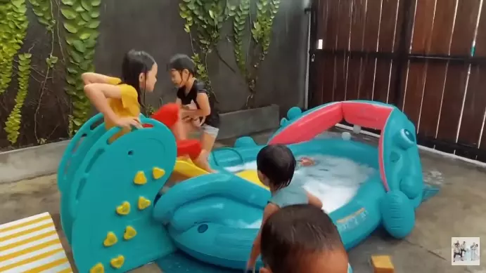 potret teras rumah zaskia adya mecca di jogja © berbagai sumber potret teras rumah zaskia adya mecca di jogja © berbagai sumber