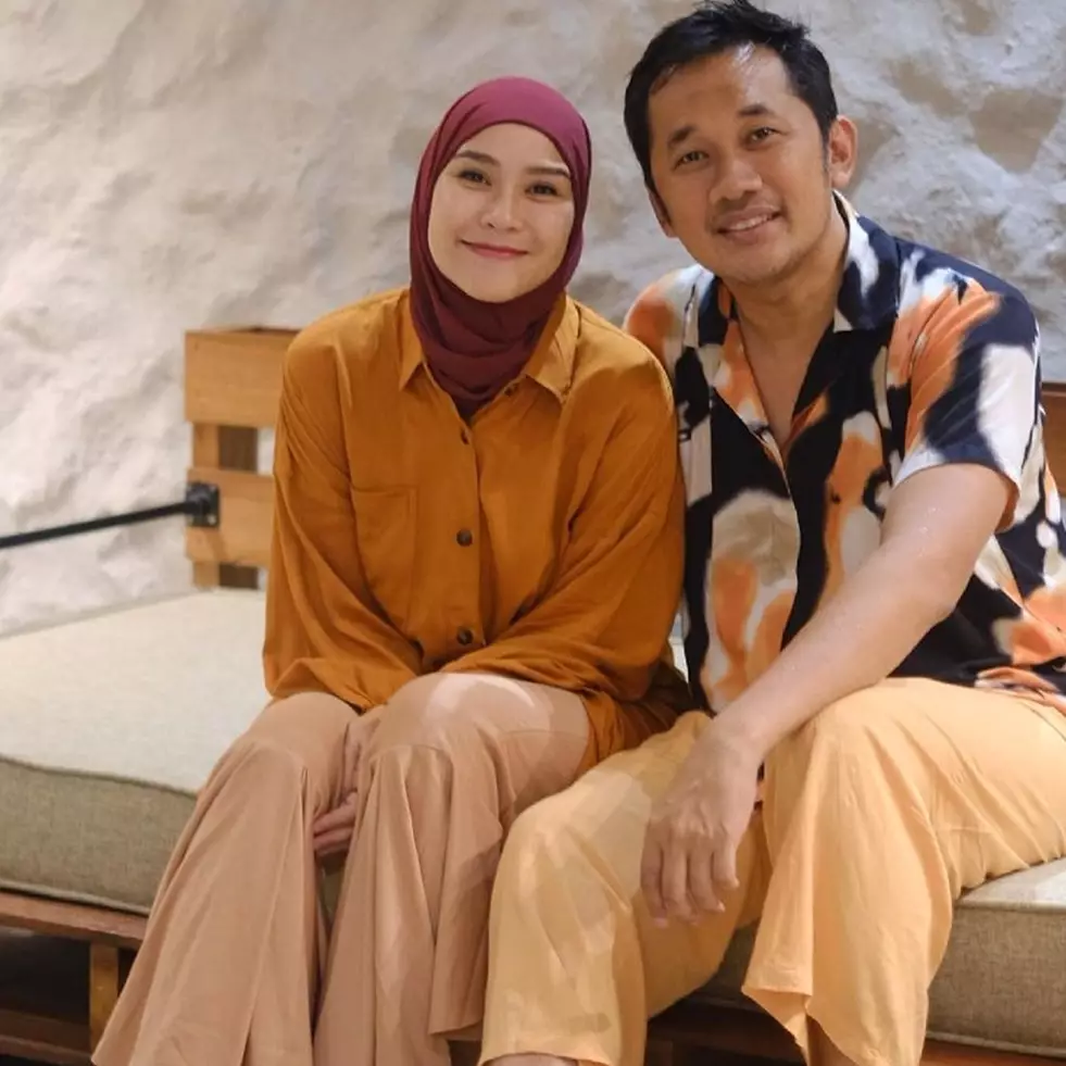 Dibangun di tengah hutan, intip 10 potret vila baru Zaskia Adya Mecca