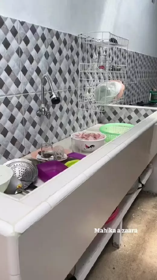 dapur beralas semen interiornya antimainstream © TikTok