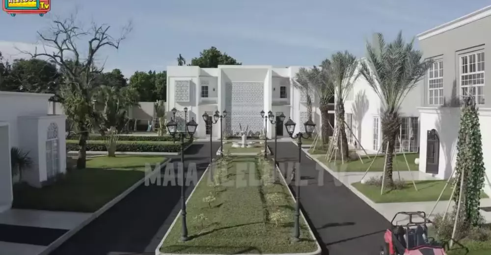 interior dapur Ustaz Solmed mungil © YouTube