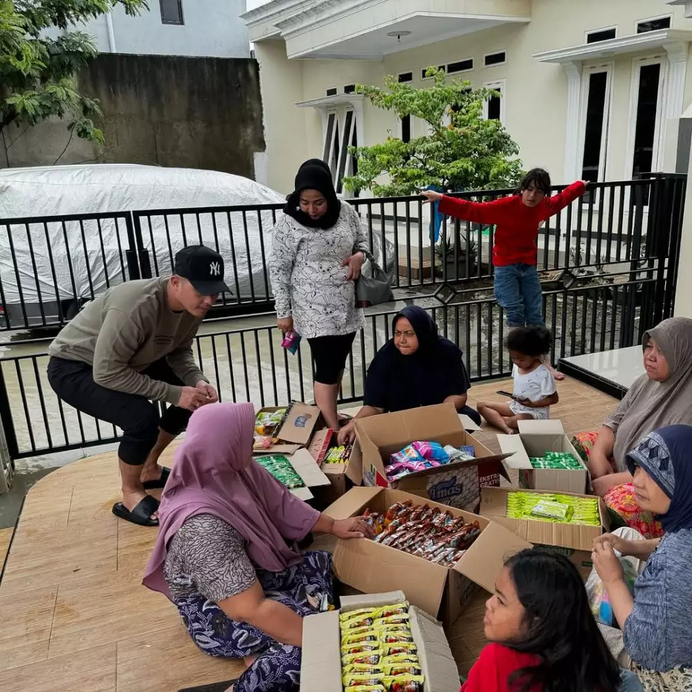 fadel islami tinjau banjir bareng muzdalifah © 2025 Instagram fadel islami tinjau banjir bareng muzdalifah © 2025 Instagram