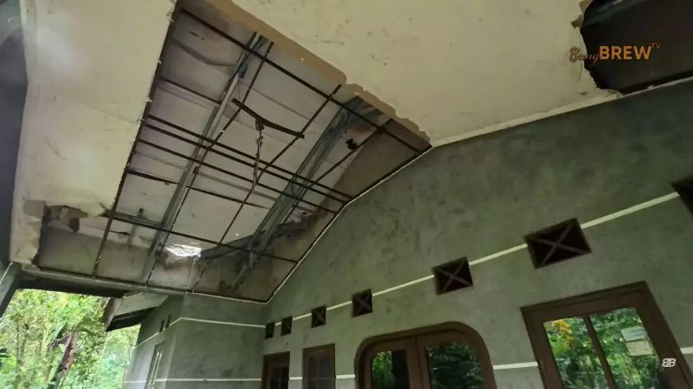 rumah Jennifer Jill di Bogor © YouTube rumah Jennifer Jill di Bogor © YouTube