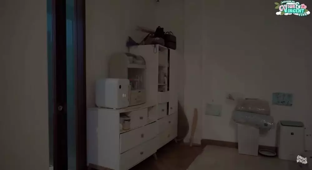 kamar anak Raditya Dika ada connecting door © YouTube